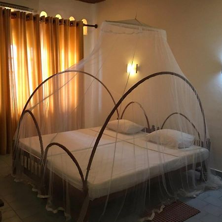 Hotel Silver Sands Negombo Dış mekan fotoğraf