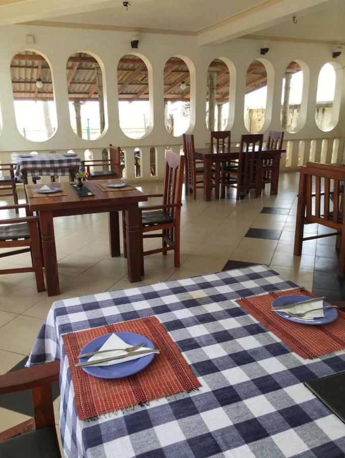 Hotel Silver Sands Negombo Dış mekan fotoğraf