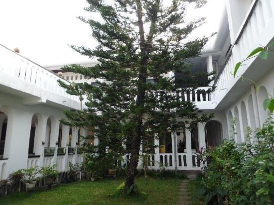 Hotel Silver Sands Negombo Dış mekan fotoğraf